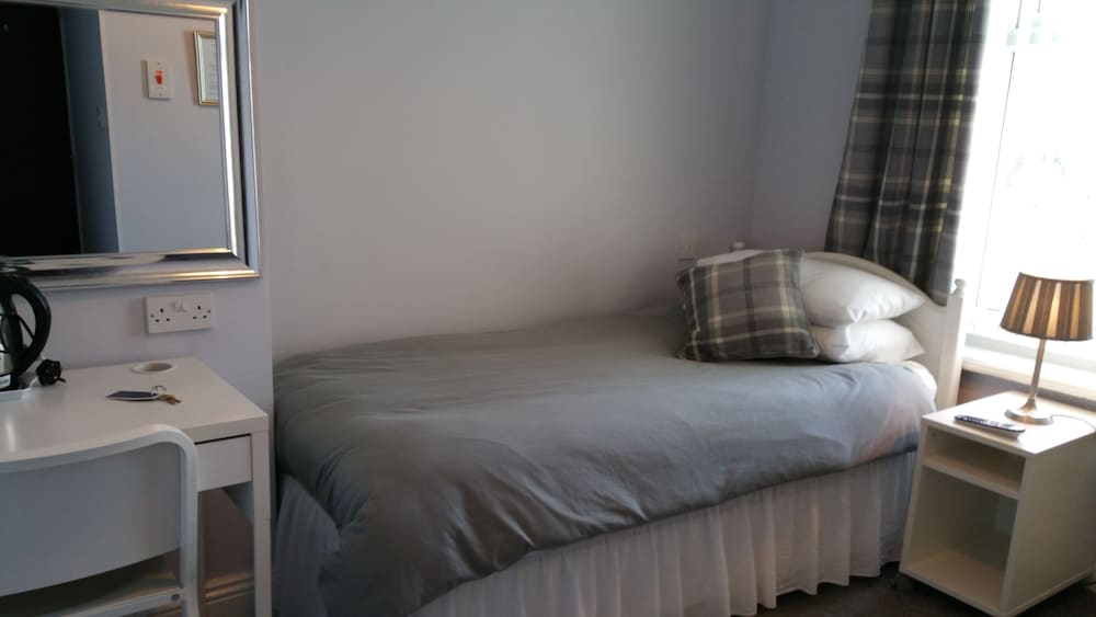 Kingswood Guest House 12/22