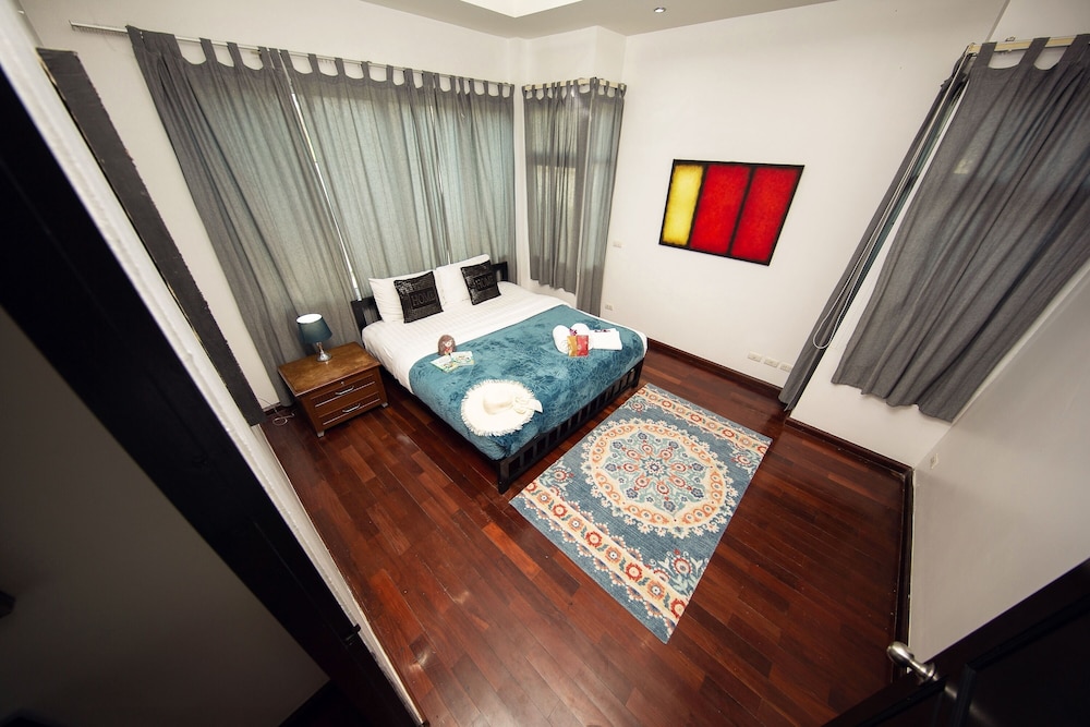 Paradise Pool Villa Pattaya in Tropicana Village (ex VIP Villas Pattaya Tropicana Jomtien Beach) 17/50