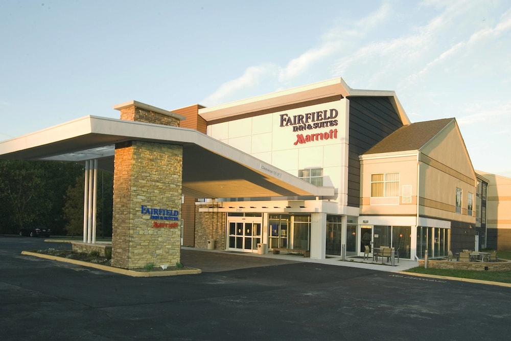 Fairfield Inn Suites By Marriott Chesapeake Suffolk 1/52