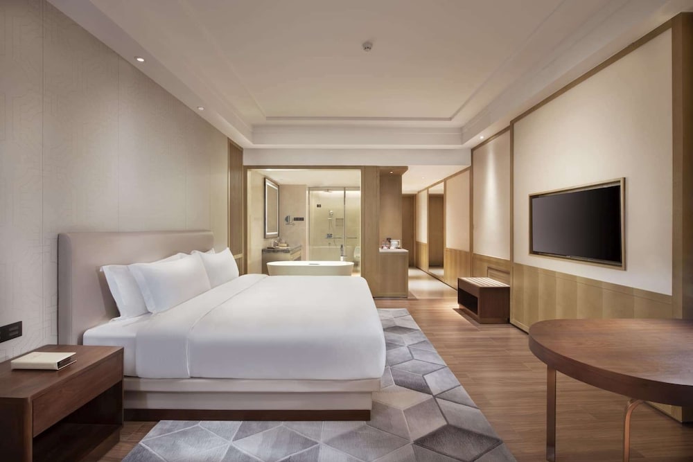 Ramada Plaza By Wyndham Dongguan Songshan Lake 7/23