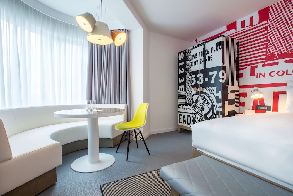 Radisson RED, Brussels 25/67