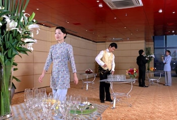 Gloria Plaza Hotel Kangqiao Shanghai 1/17