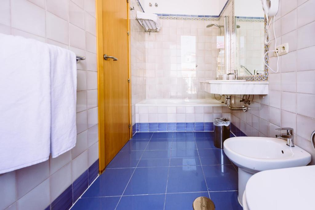 غرفة قياسية مفردة، Basic Hotel Dona Manuela 2/2