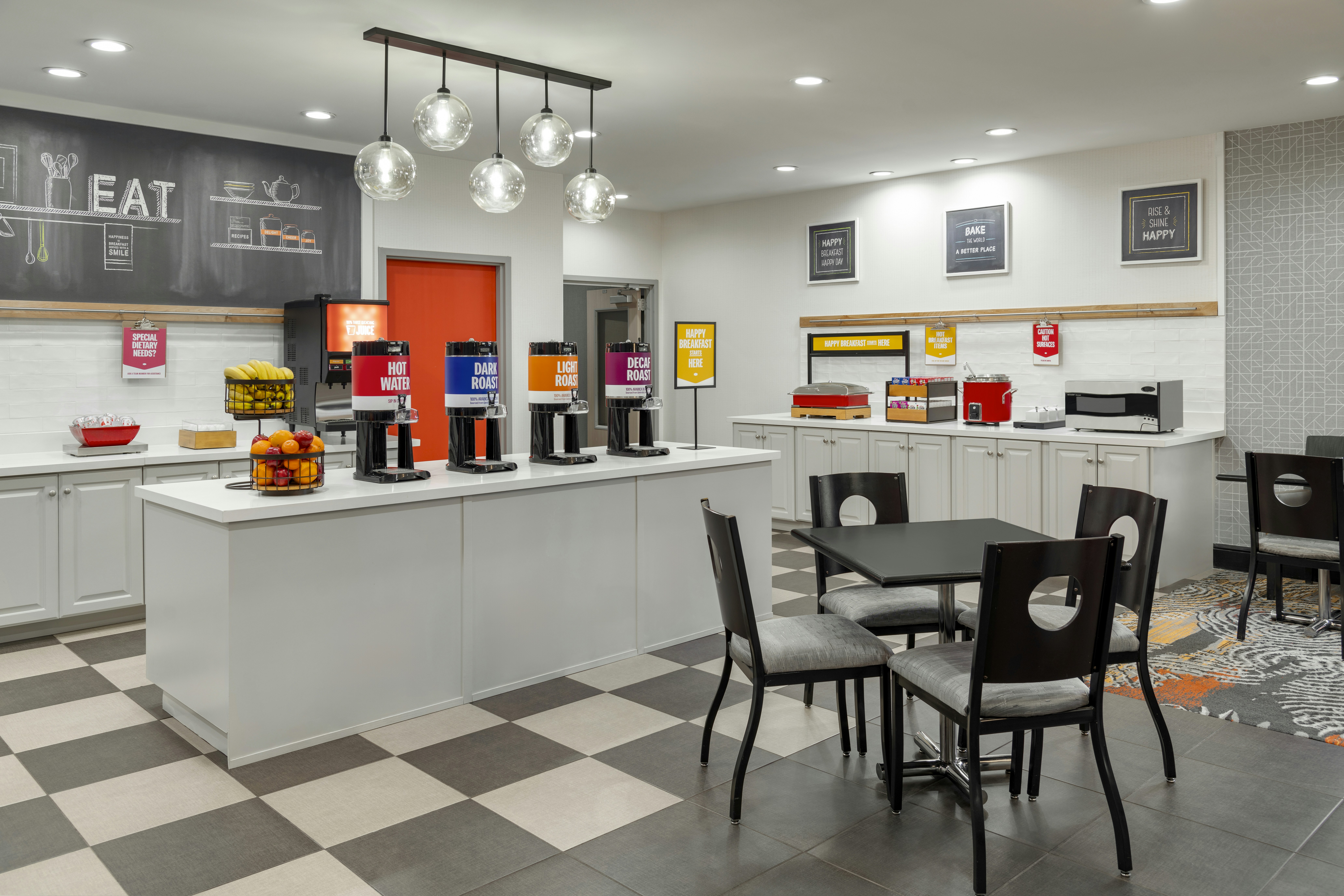 Hampton Inn Olathe 26/43