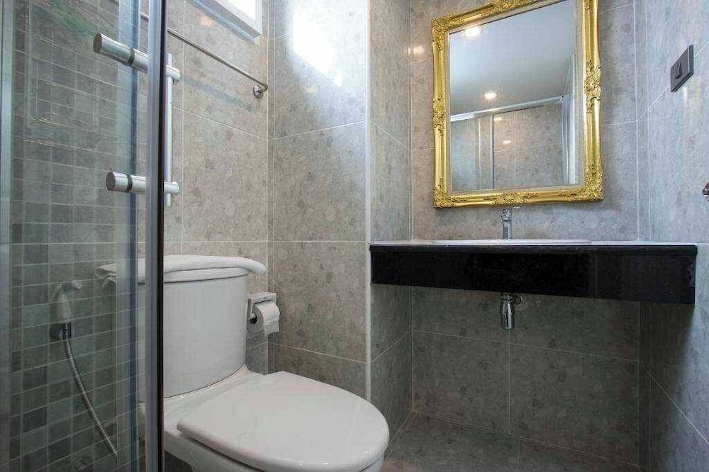 B-Yourhome Hotel Don Muang Airport Bangkok 70/71