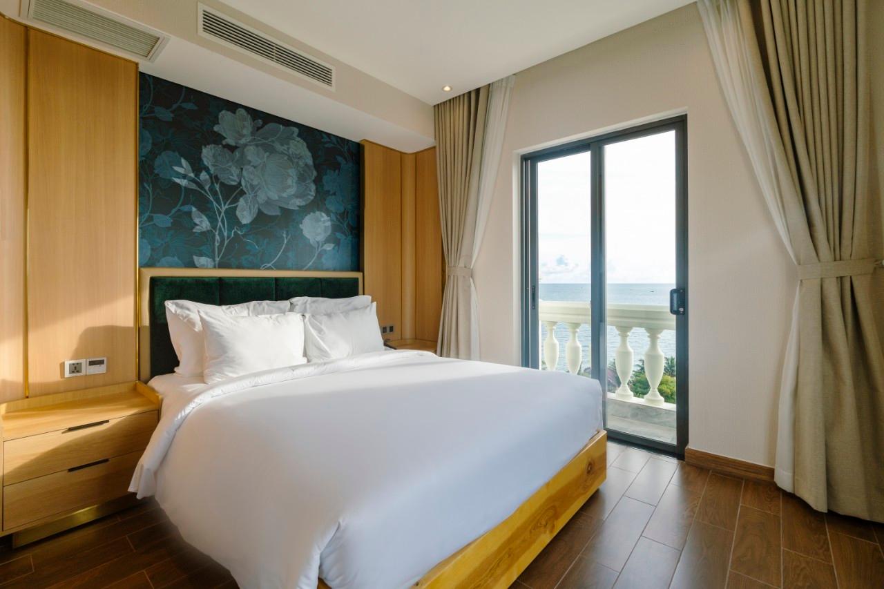 Family Suite, Queen Bed, Sea View