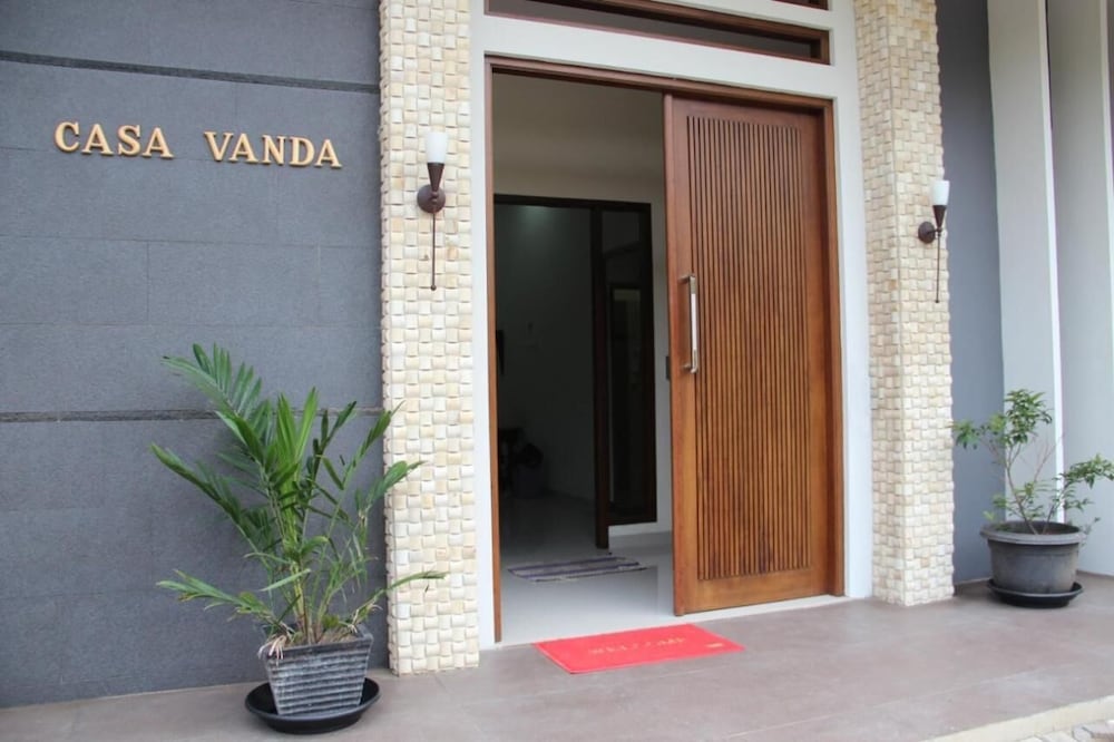 ZEN Rooms Anggrek Loka BSD 2/35