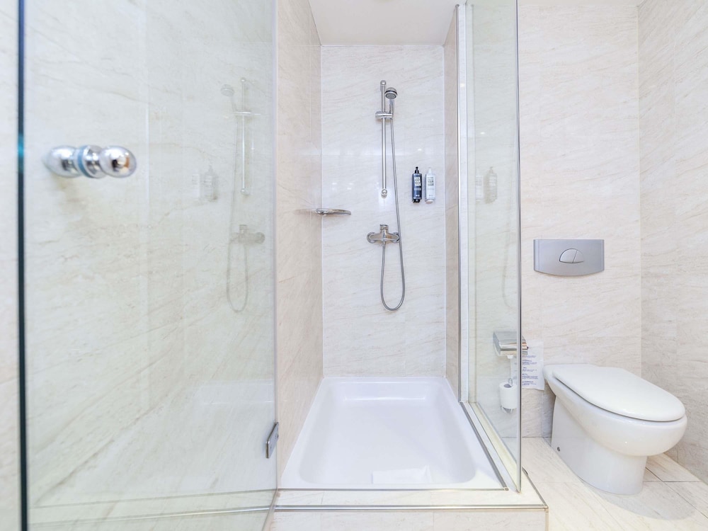 ibis Madrid Alcala de Henares La Garena 47/50