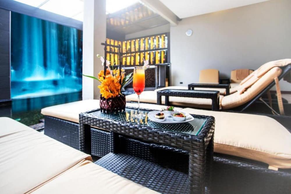Poseidon Boutique Hotel 35/52