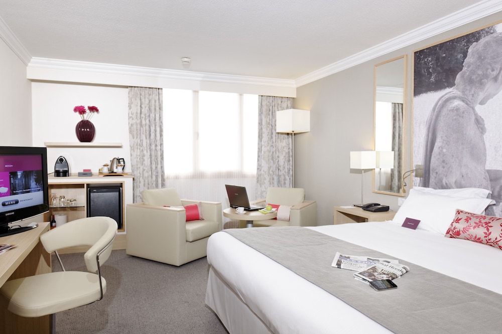 Mercure Paris Velizy 28/74
