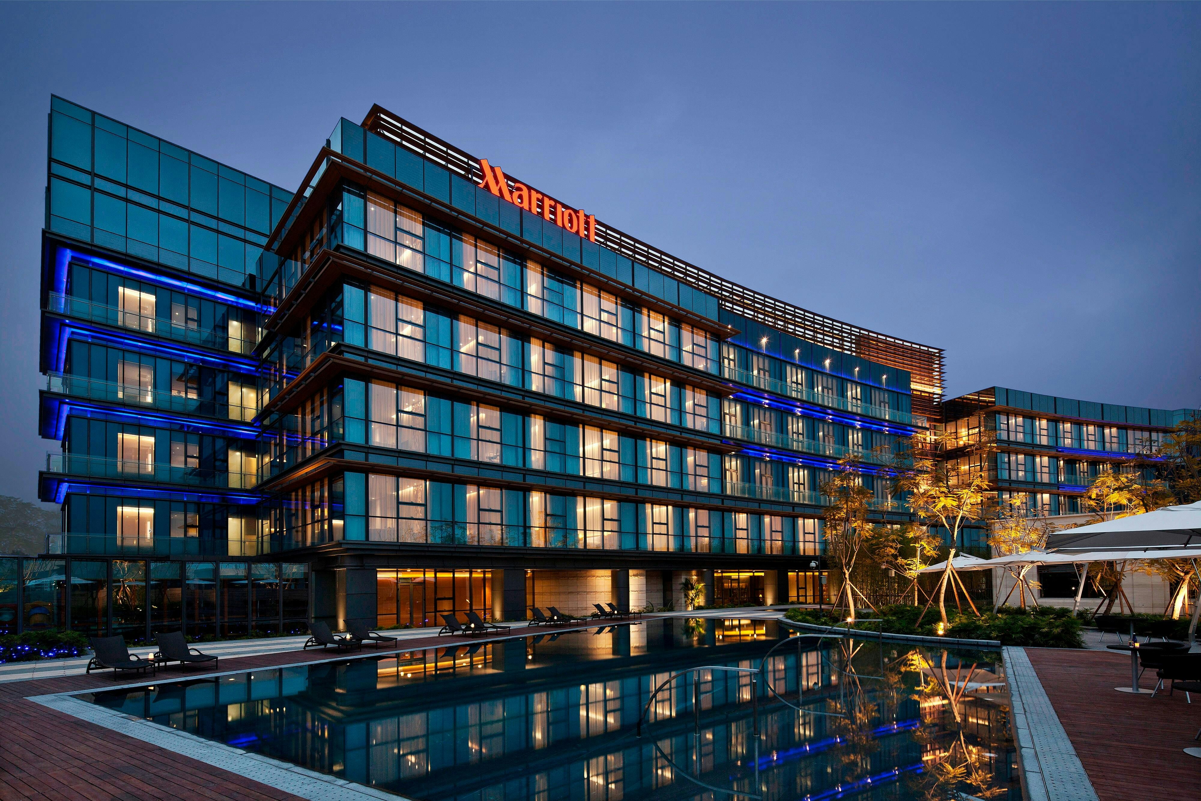 The Oct Harbour Shenzhen Marriott Executive Apartments 2/38