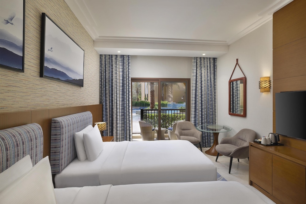 STANDARD, TWIN BEDS, BALCONY