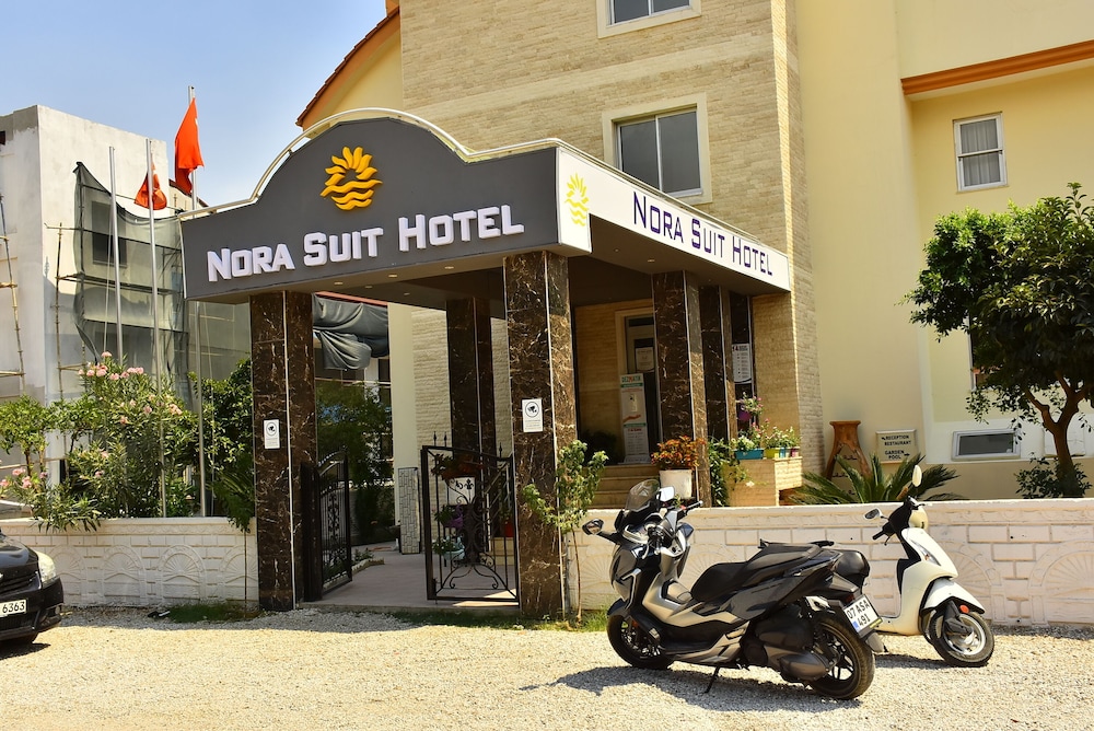 Nora Suit Hotel 40/50