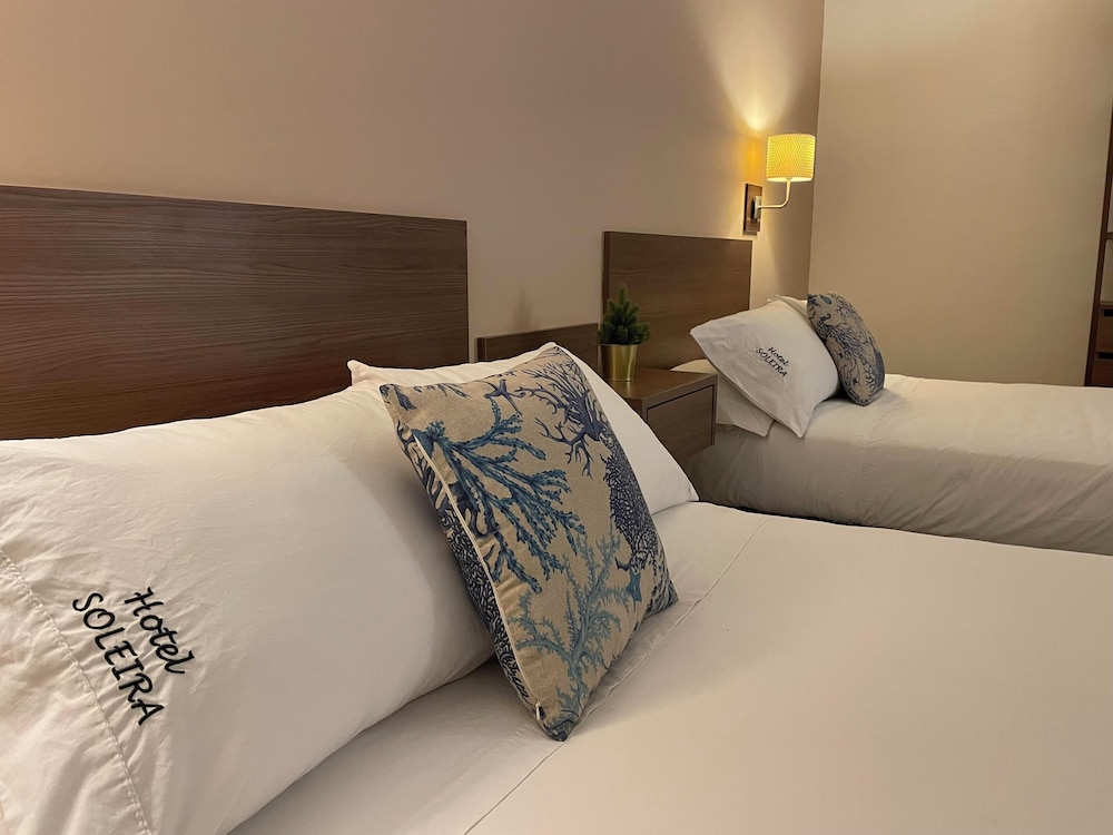 Hotel Soleira 12/20