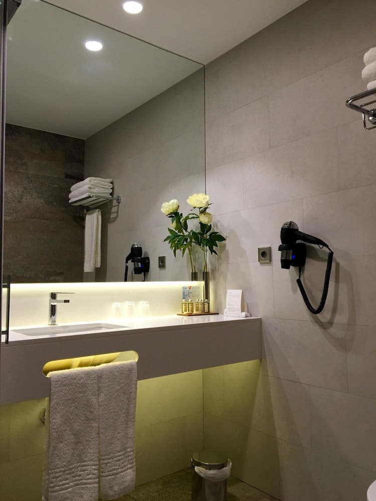 Hotel Venta Baños 8/50
