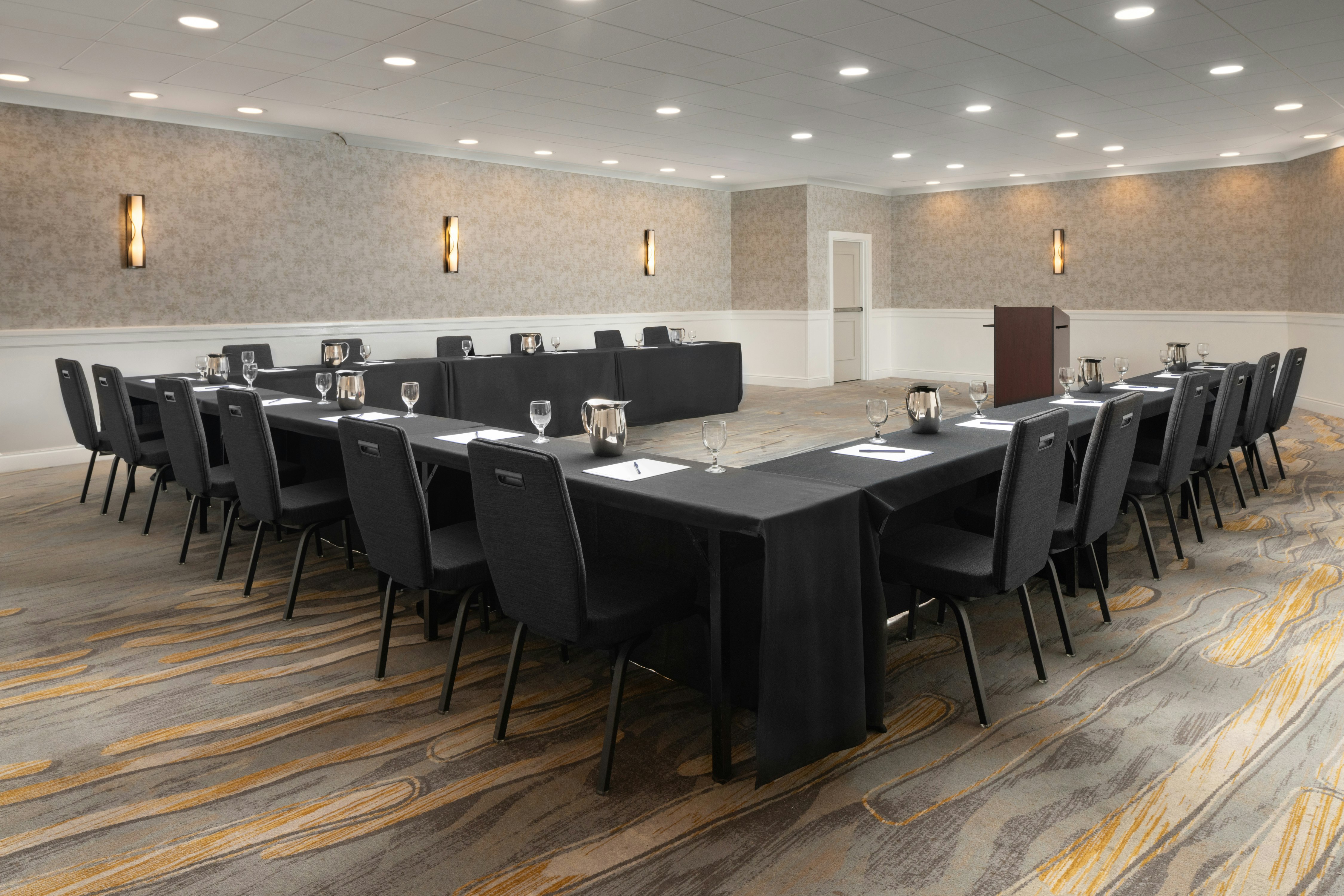 DoubleTree by Hilton Providence Airport Warwick 27/32