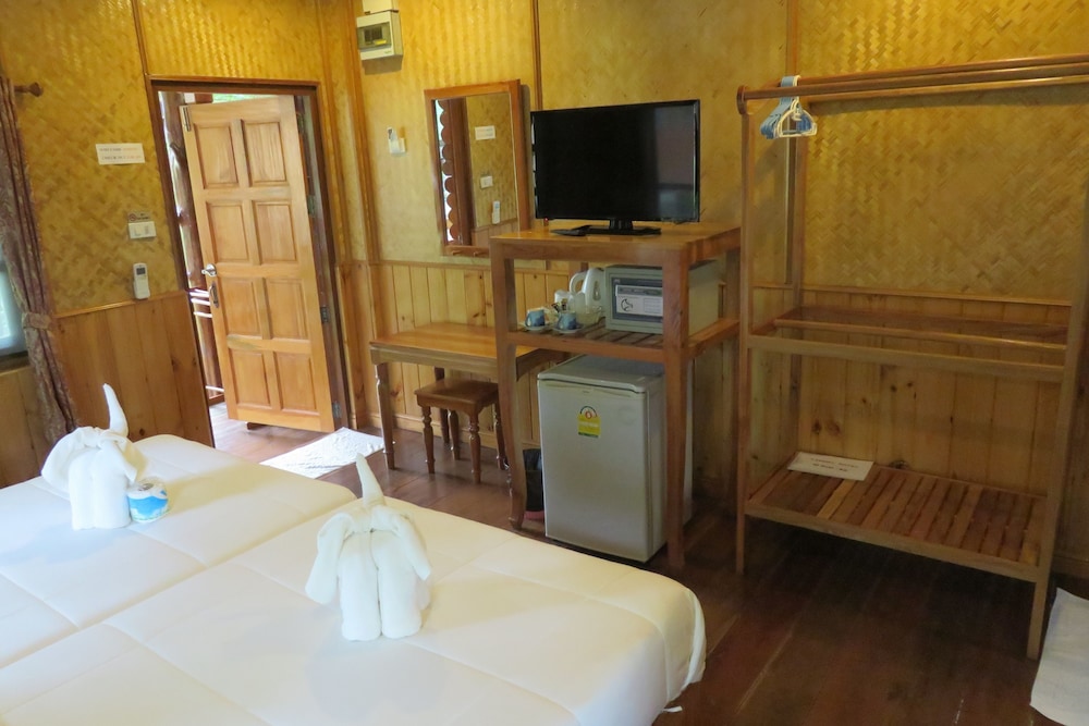 Macura Resort 34/75