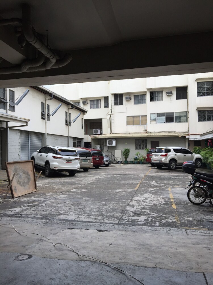 Robbinsdale Residences 35/36
