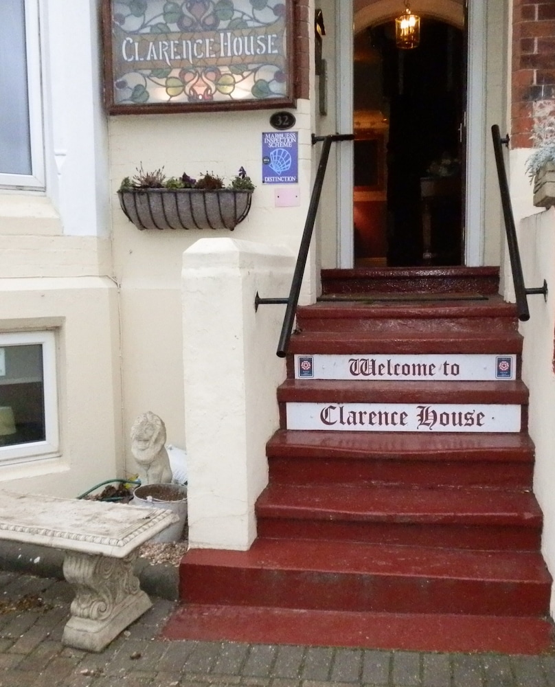 Clarence House Hotel 5/47