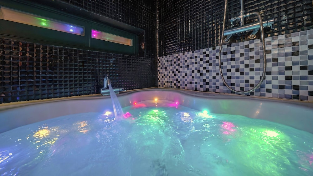 Chuncheon The Vishop Pension 26/49