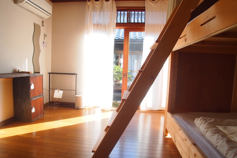 Yuzan Guesthouse Annex - Hostel 53/68