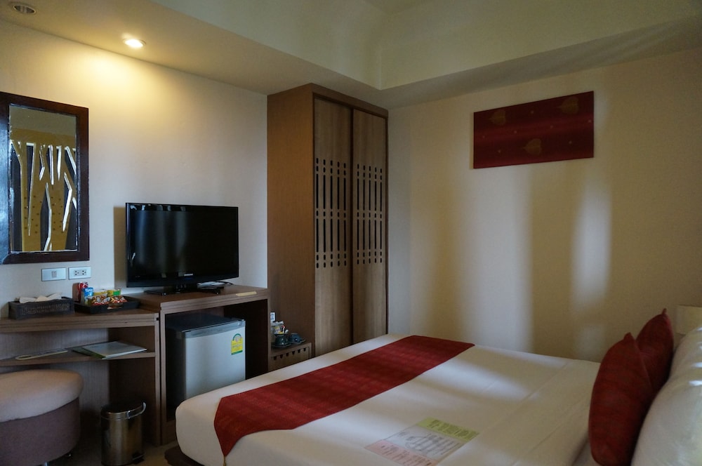 Maninarakorn Hotel 16/49