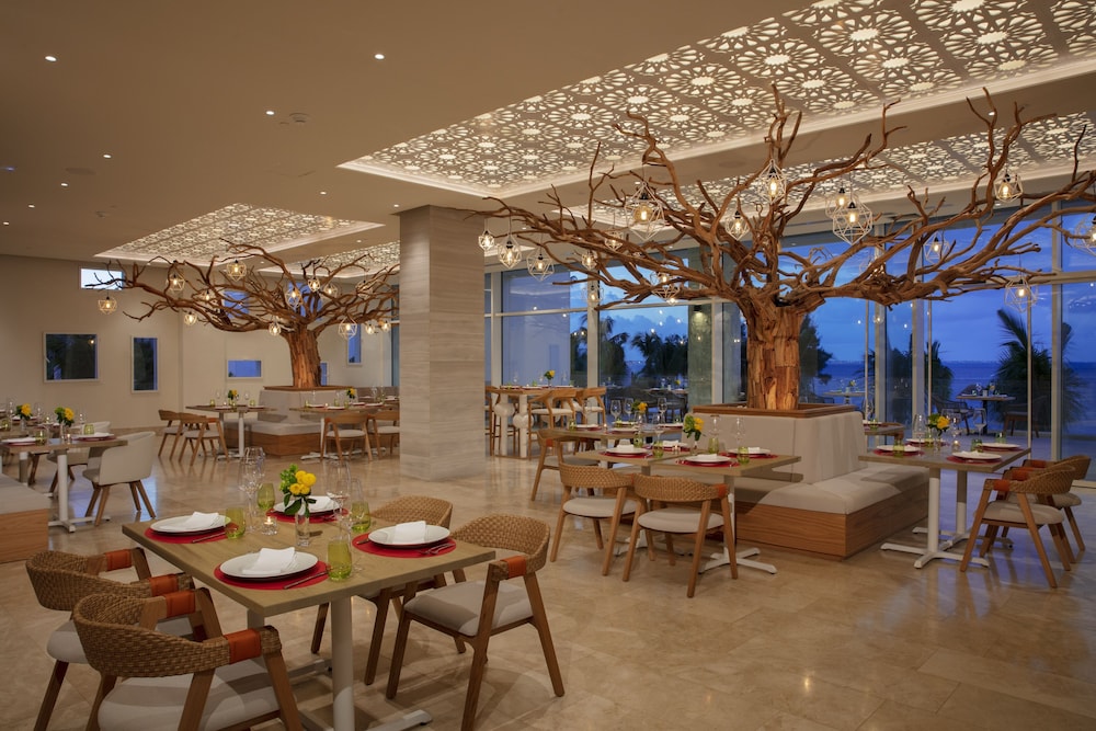 BREATHLESS CANCUN SOUL RESORT AND SPA 32/50