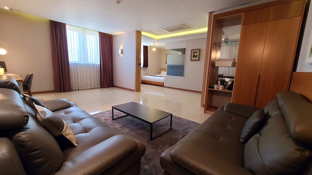 Benikea Yangsan Hotel 33/49