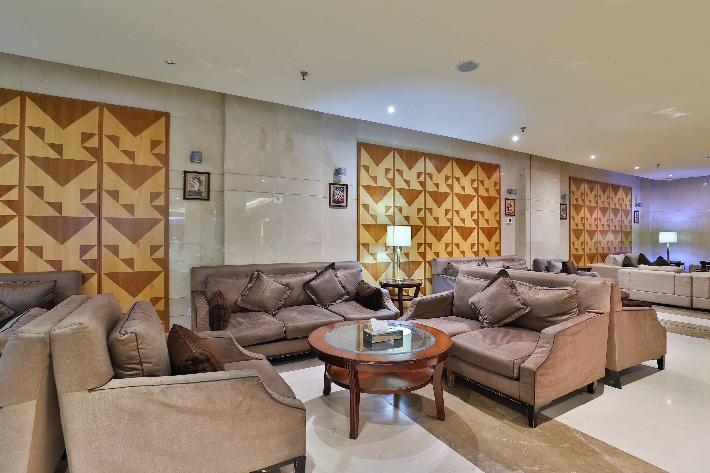 فندق نوازي وثير(Saraya Al Deafah Hotel) 20/28