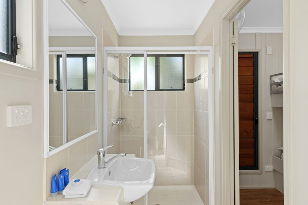 Discovery Parks Fraser Street Hervey Bay 12/34