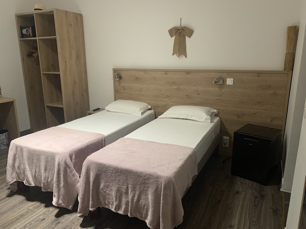 Hotel Lutetia 17/40