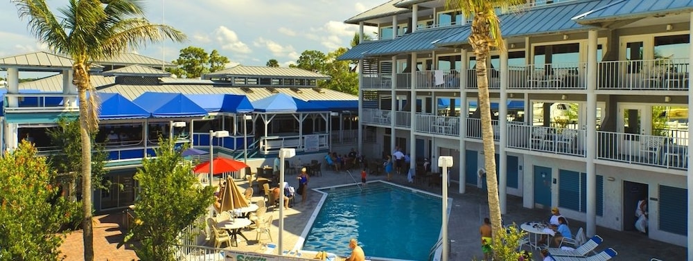 Pirates Cove Resort and Marina 11/36