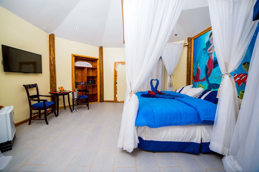 Fantasy Island Resort Beach And Marina All Inclusive 18/74