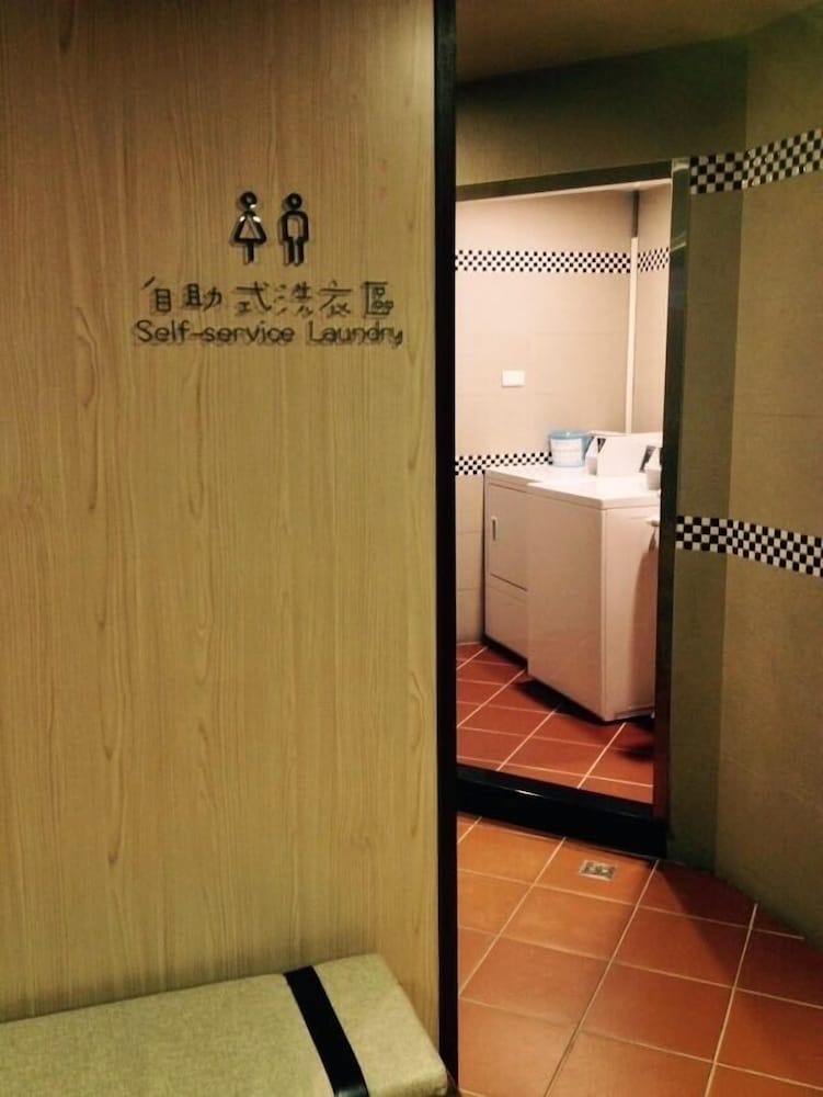 Sendale Zhubei Business Hotel 12/27