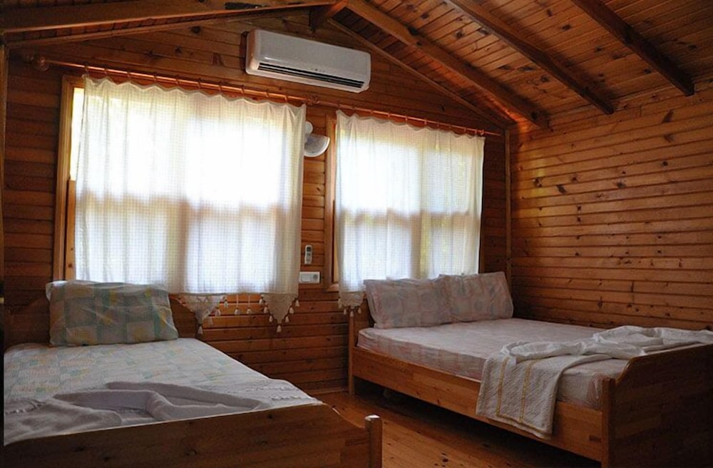 Sheriff Olympos Pension 19/36