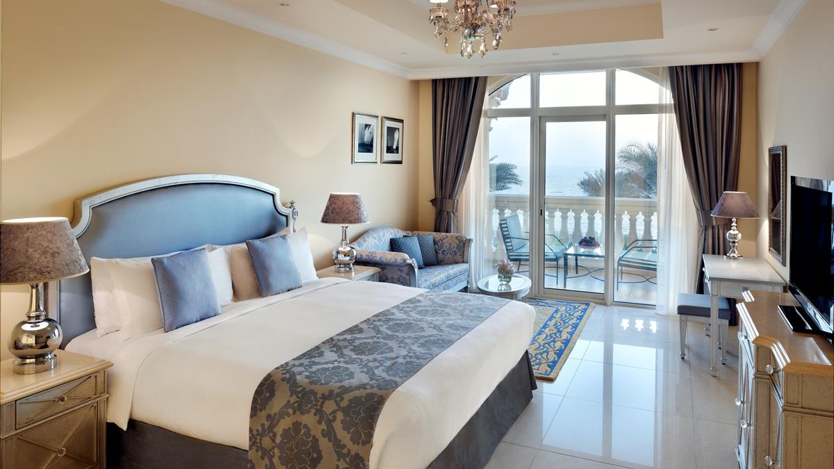 2 Bedrooms, Palm