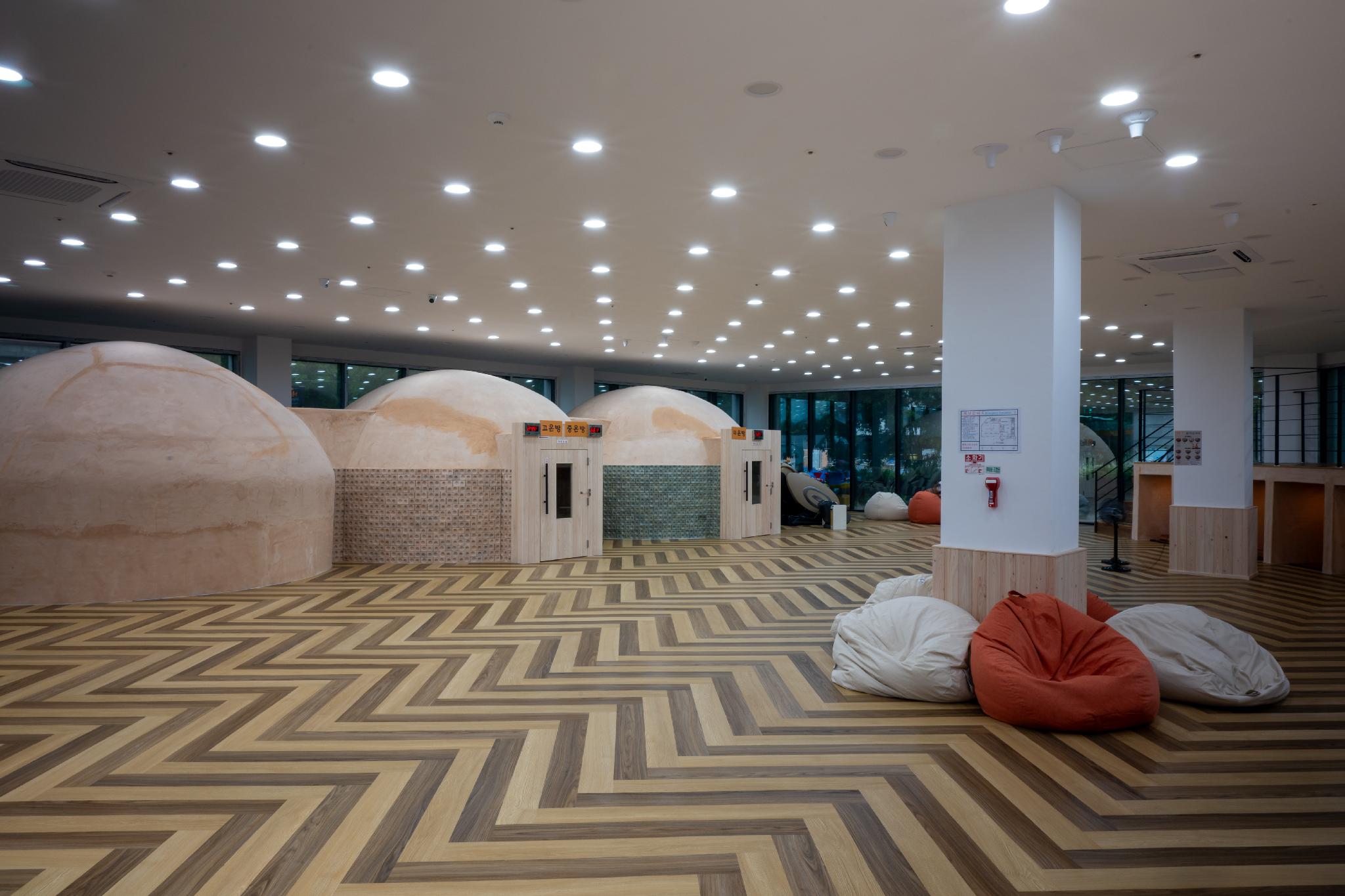 Deoksan Spa View Hotel 9/47