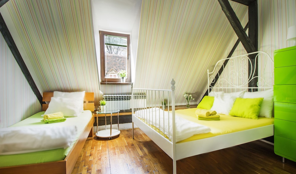 HOSTEL CENTAR 6/52