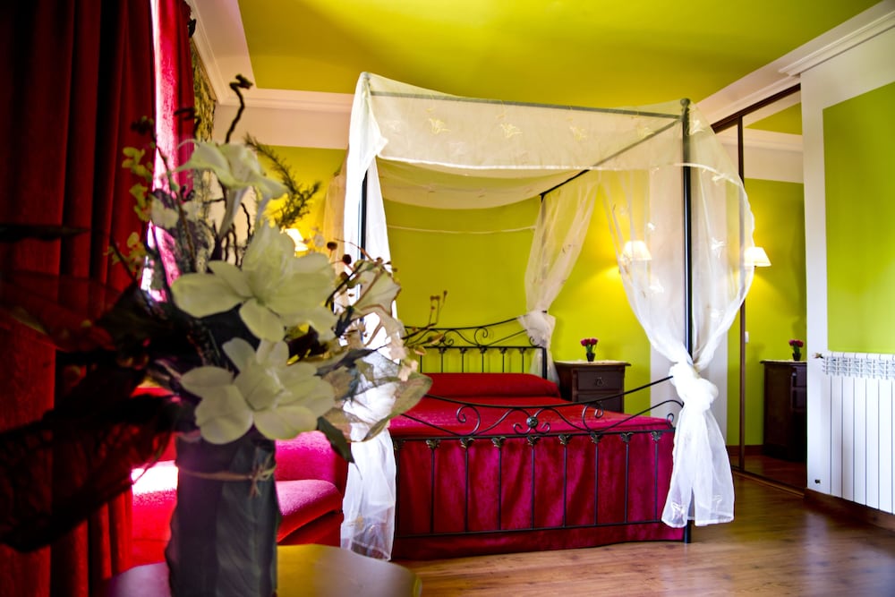 Casona Los Caballeros 27/31