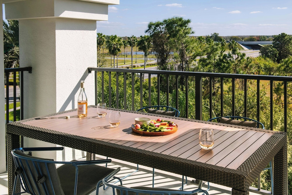 Sonder Vista Cay 39/50