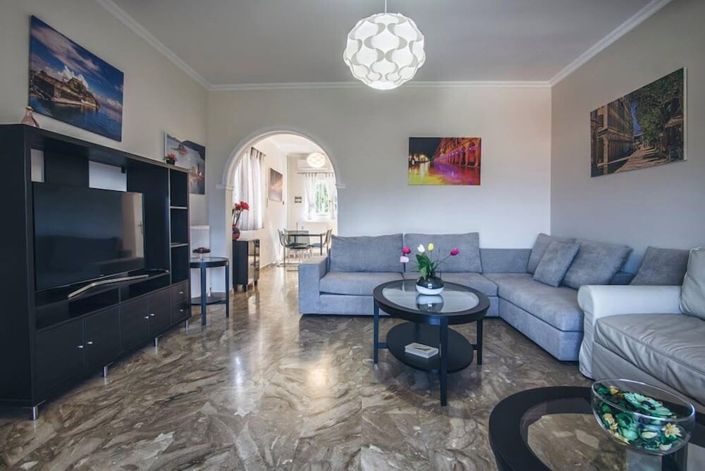 Rarakos Houses 20/46