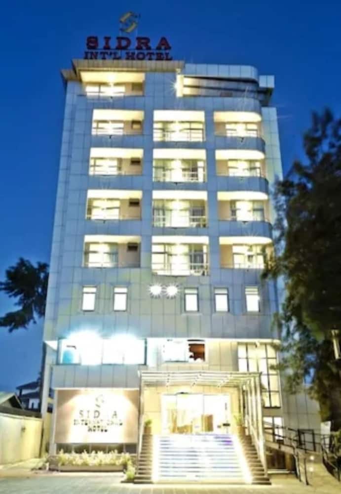 Sidra International Hotel 2/51