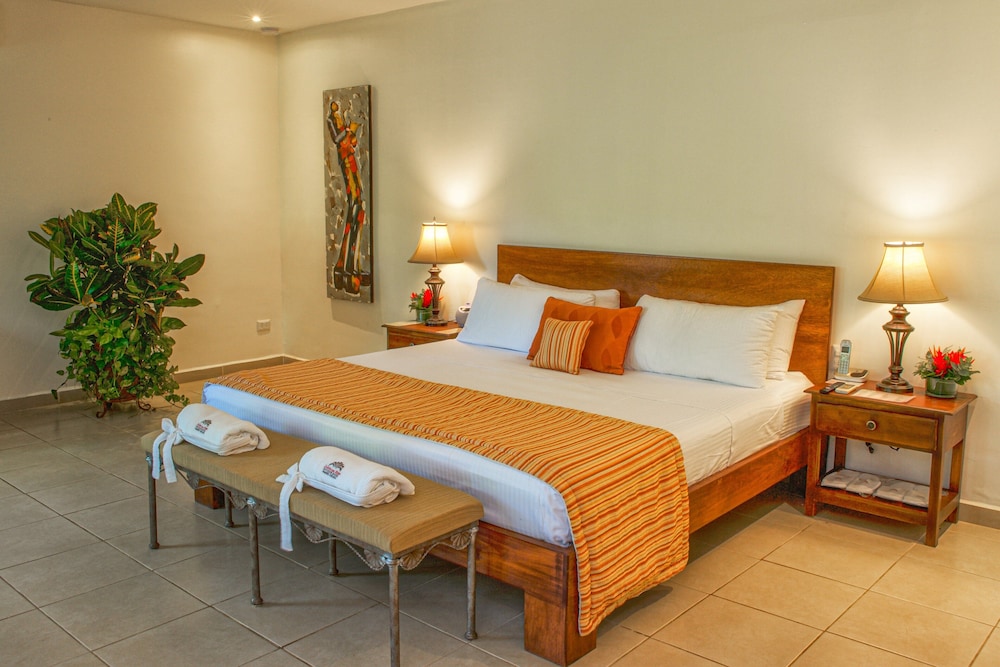 Garden, Superior, King Bed