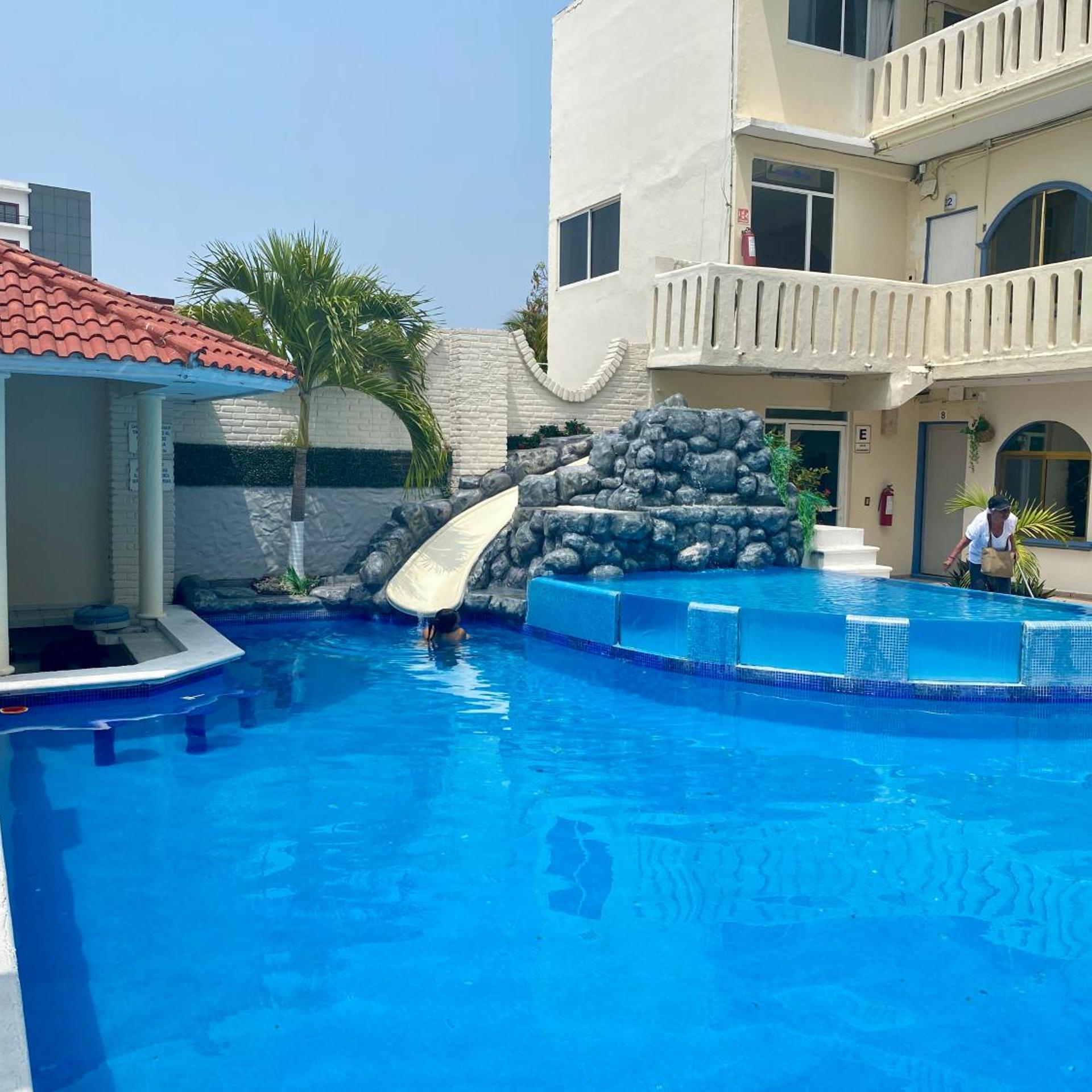 HOTEL PLAYA DE ORO 48/54