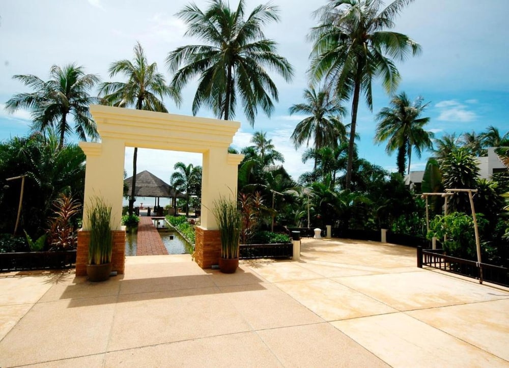 Golden Pine Beach Resort and Spa 44/61