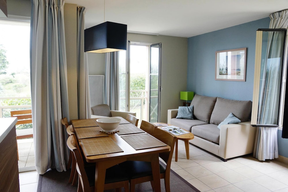 RESIDENCE REINE MARINE 45/71