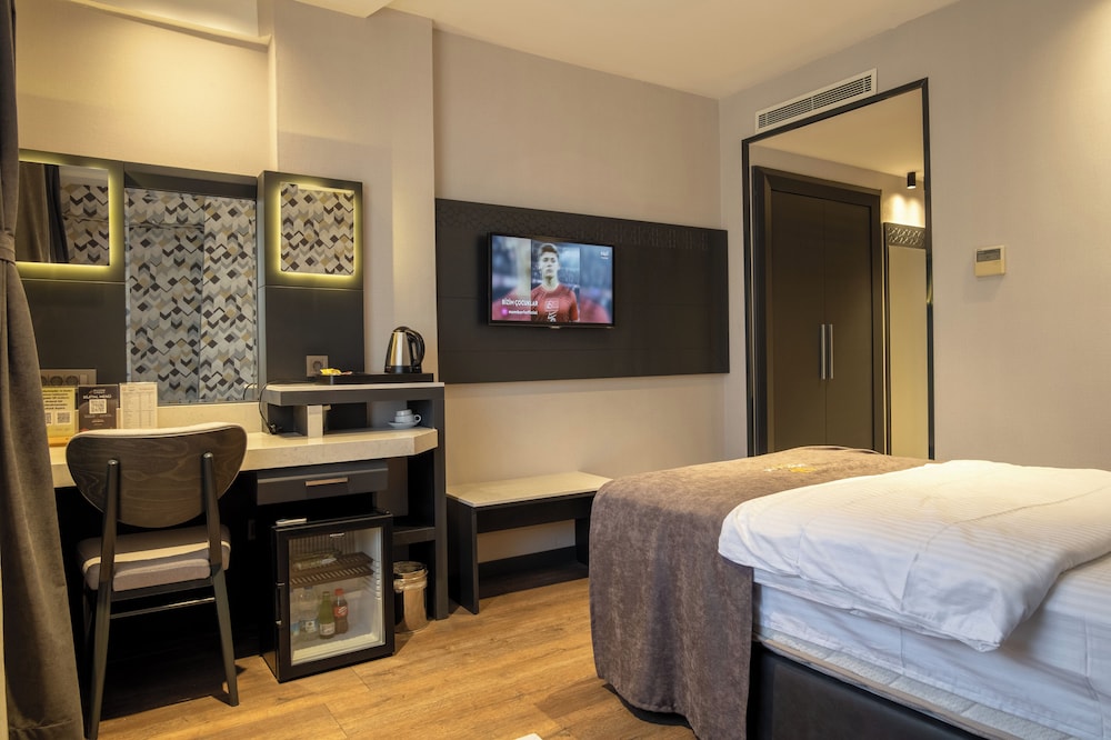 Standard, Single, Selcuk Hotel Sems I Tebrizi 14/22