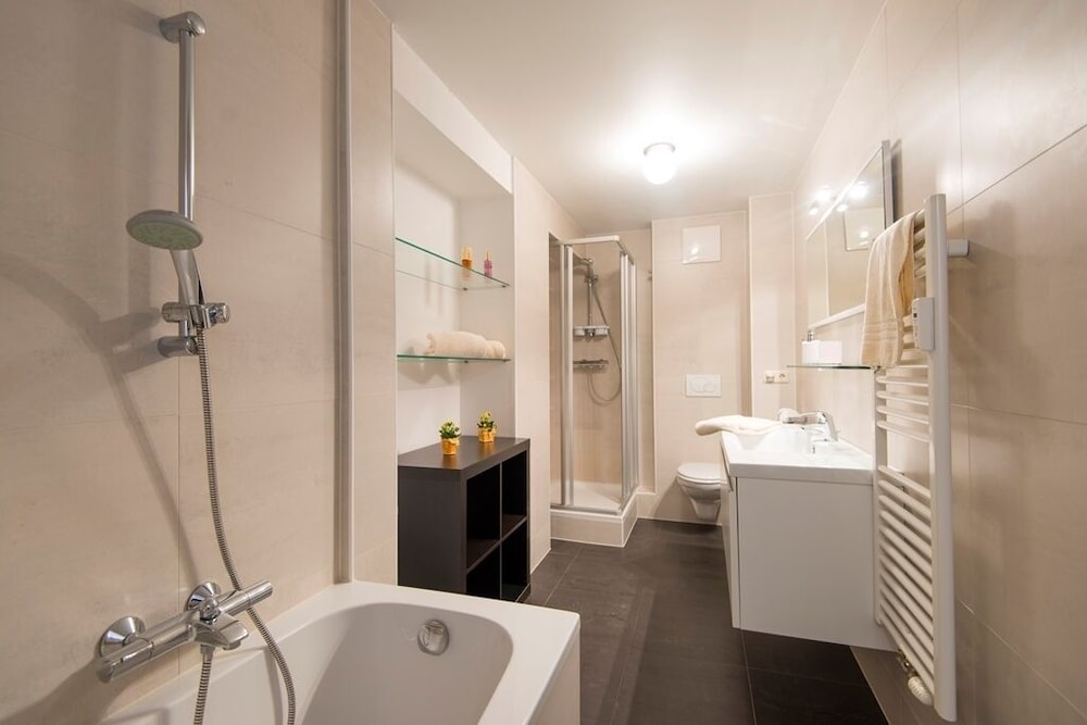Haus Lothringen 45/50