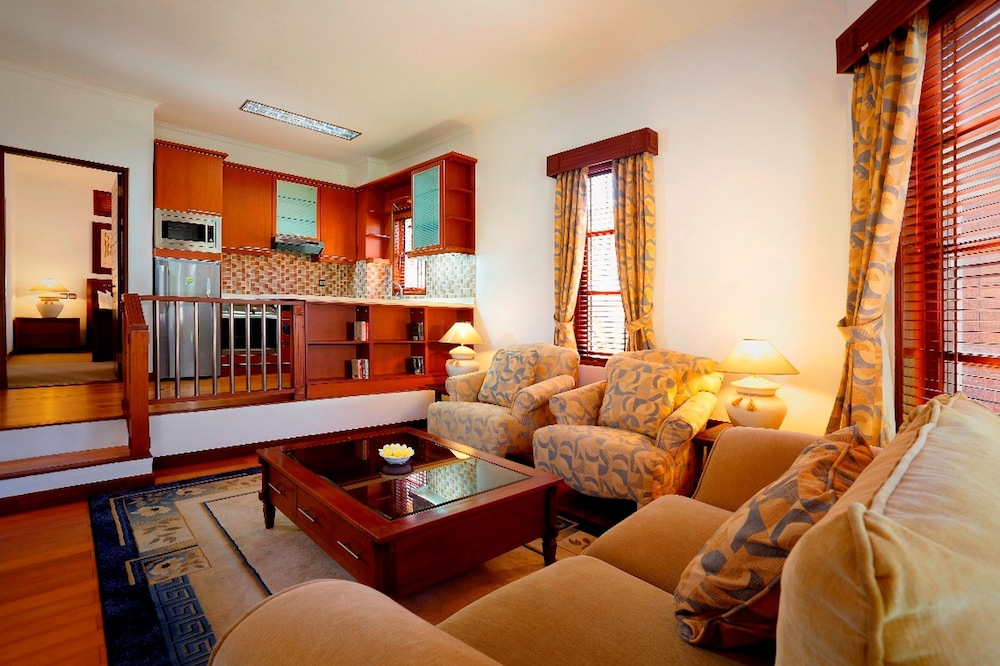 Apel Villa Sanur 35/54