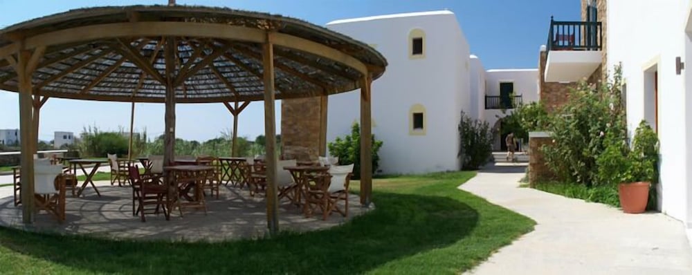 Plaka Hotel I 57/62